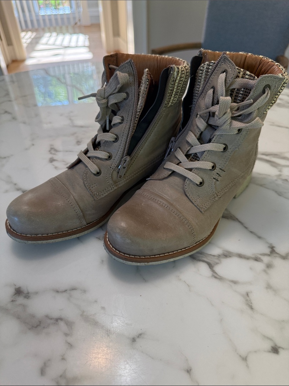 Taos Captain gray/tan leather boots size 37 (US size 6.5)